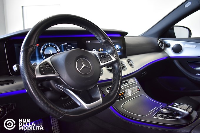 MERCEDES-BENZ E 220 d AMG-Line